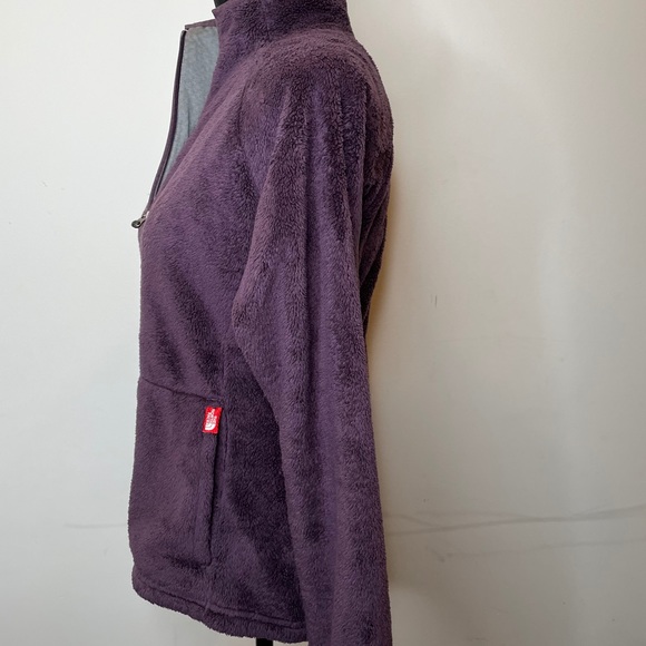 The North Face Purple Fuzzy Pullover Jacket - Picture 7 of 11
